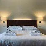 La Fortezza Hotel
