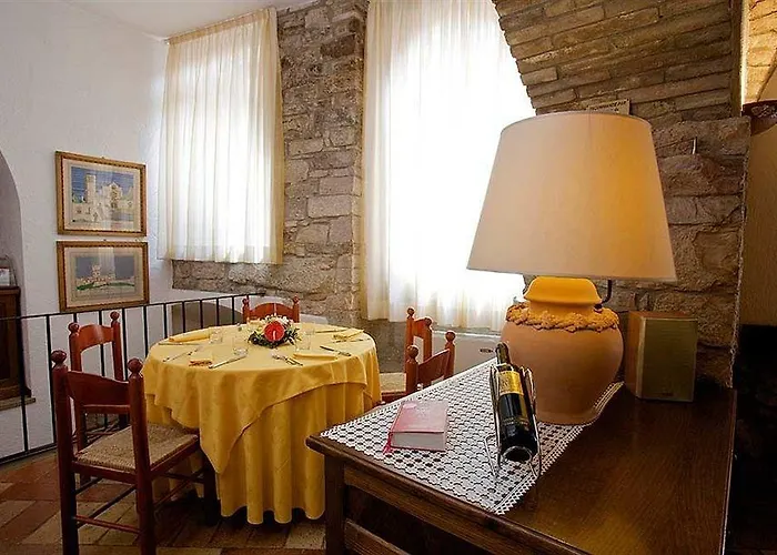 Hotel La Fortezza 2*