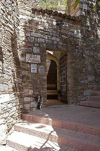 La Fortezza Hotel 2*